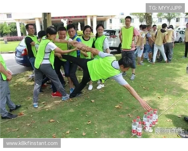 凯发真人娱乐平台拥有专业的游戏团队,确保每款真人游戏的高品质和公平性 凯发真人娱乐平台拥有专业的游戏团队,确保每款真人游戏的高品质和公平性